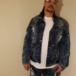 Meet your Posher, Ronald